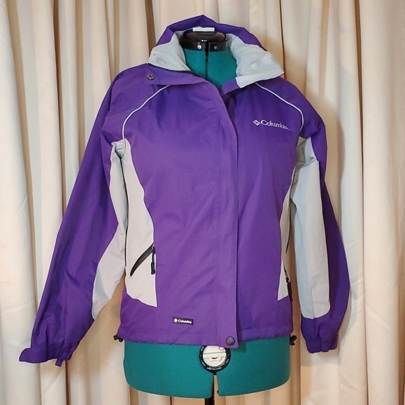0740. Columbia ~ Titanium ~ Woman's Snow Parka ~ in Perfect Purple!! - Picture 2 of 16